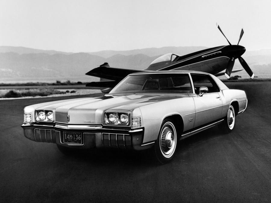  Oldsmobile Toronado 1972 года  (фото 8 из 9)
